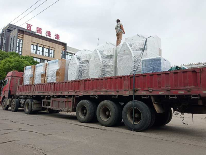 6月27、28日 百強洗滌龍等洗滌設備發(fā)貨四川